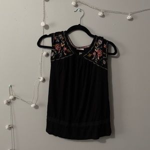 Knox Rose Embroidered Tank Top